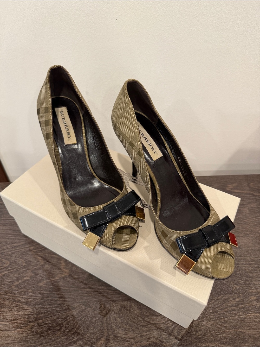 Burberry Beige Check Peep-Toe Heels with Black Patent Bow